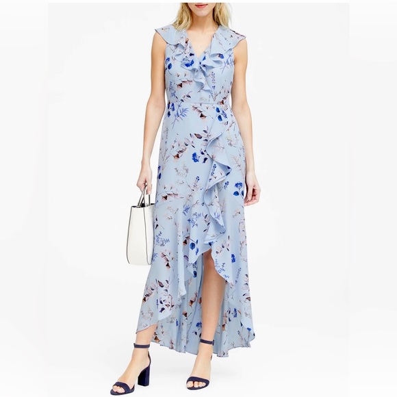 BANANA REPUBLIC - Faux Wrap High Low Floral Ruffle Dress. Size 2 - Picture 2 of 12